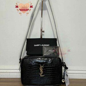 ❤️Saint Laurent Patent Crocodile Embossed Camera Bag❤️